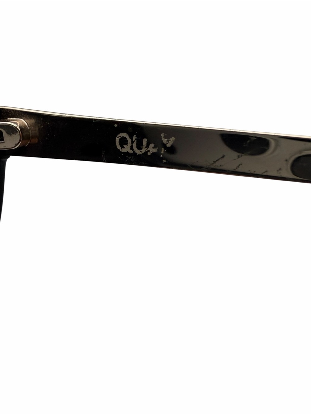 Quay Australia Reina Mini Black Cat Eye Sunglasses w/ Pouch - Picture 7 of 11
